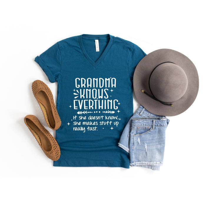 Funny Grandma Knows Everything Shirt - Gigi & Grandparent Gift Tee