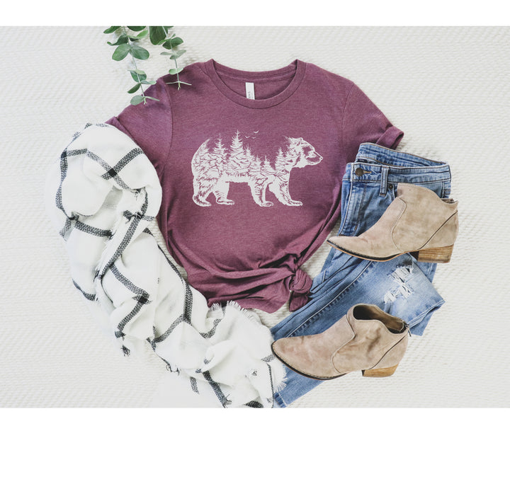 Bear Forest T-Shirt - Nature Lover Camping & Outdoors Mama Bear Tee