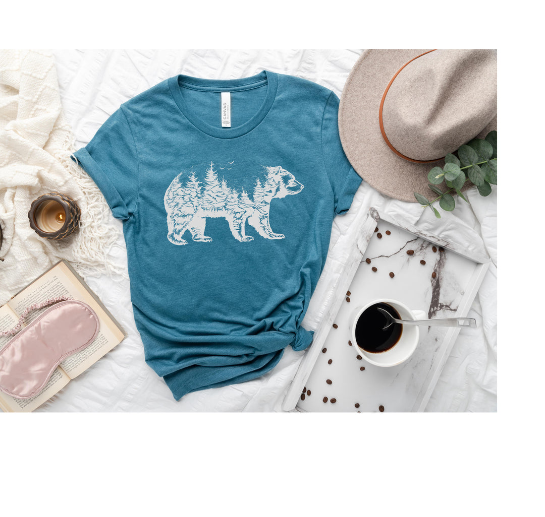 Bear Forest T-Shirt - Nature Lover Camping & Outdoors Mama Bear Tee