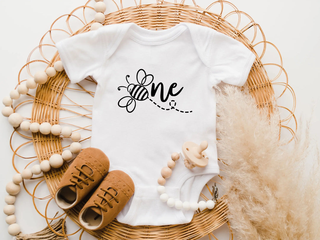 Bee One 1st Birthday Bodysuit - Baby Shower Gift & Announcement Shirtprintingcenter